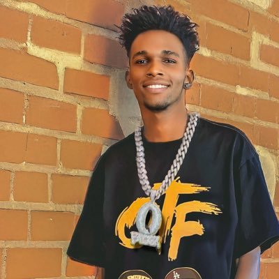 izoproofficial's profile picture. 𝐄𝐥𝐞𝐯𝐚𝐭𝐢𝐧𝐠 𝐁𝐫𝐚𝐧𝐝𝐬, 𝐈𝐠𝐧𝐢𝐭𝐢𝐧𝐠 𝐃𝐢𝐠𝐢𝐭𝐚𝐥 𝐒𝐮𝐜𝐜𝐞𝐬𝐬.