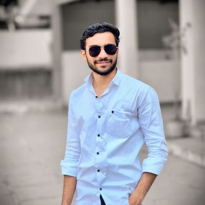 abhigade79's profile picture. Web developer
