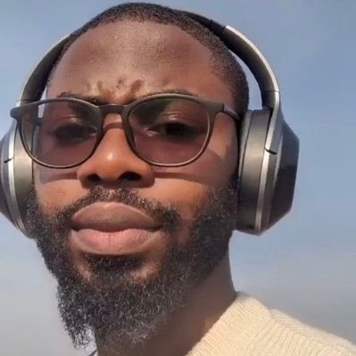 Asszne's profile picture. Nurse 😷
Midwife 🧑‍⚕️
IBM/ Google certified Cyber security Analyst 🧑‍💻
CompTIA Security +..
BSc. Microbiology 🧫 🦠
Liverpool fan YNWA⚽
CrossFit Trainer 🏃