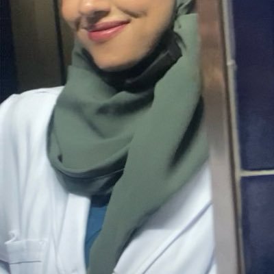 Drwejdan_derma's profile picture. pharmacist 👩🏻‍⚕️& skincare coach | passionate about cosmeceuticals and skincare 💗✨ متخصصة في العناية بالبشره المدعومة طبياً