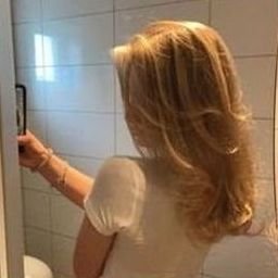 Xumoow930383's profile picture. 