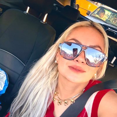 _MalenaGE's profile picture. Cafe con Vainilla para mi! ••••••••••••••••••••••••••🗣