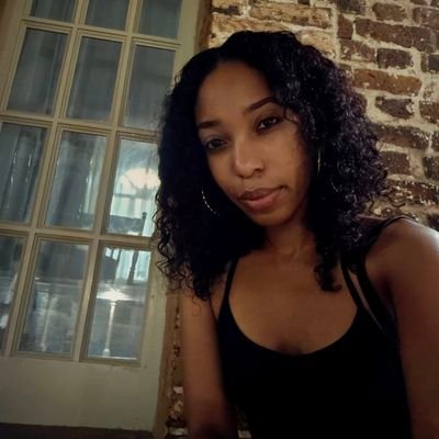 ShariiGee101's profile picture. 