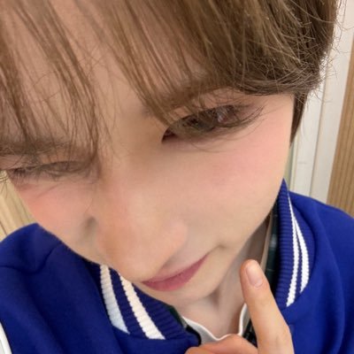 y2kmin1002's profile picture. 이경미니미니🪄🍀