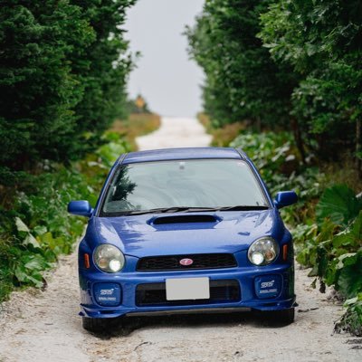 GDB_BraveSilver's profile picture. 丸目インプに取り憑かれたアカウント。2台のGDB-Aを転がしながらカーライフを楽しんでいます。最近、モータースポーツを撮影するようになりました。
モータースポーツ好き、インプレッサ乗り、距離ガバ勢の方々フォローよろしくお願いします。