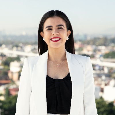 Coordinadora General de Cercanía Ciudadana, en @zapopangob 💜
Experiencia: Presidenta Interina de Zapopan 🫰🏽
De cerca se trabaja mejor🫂