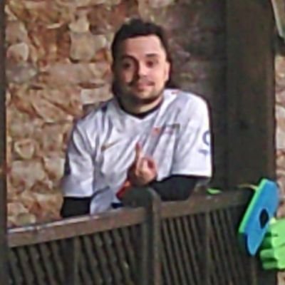 27. LGT(B+)I🏳️🌈. Cuenta personal.
Staff admin for @UniRocketeers, @RLEsports and @UltraInstinct_8.
Former caster for @TeamBDS
#17 月読