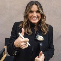 therealmariskahargitay. (@mhargitay15048) 's Twitter Profile