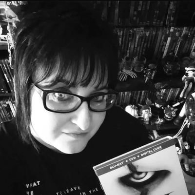 37 I love Horror movies and music #90skid 🖤
other X account is @Funkozombiegirl