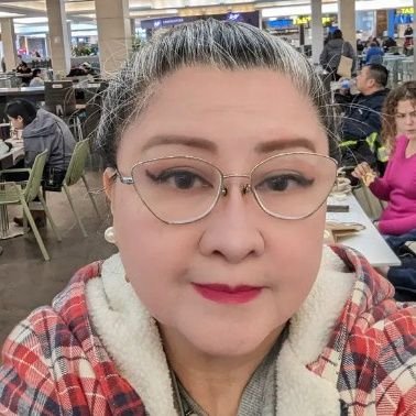 你能成为的最伟大的人只有你自己 ❤️ I unfollow who doesn't follow back 🔙 proudly Japanese 🍡 grandma to two beautiful princesses 😇😇