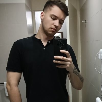 Daniel Oliveira Profile