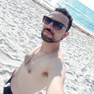 Soy una P*TA adicto a las v3r9as buscando hombres
I'm a f*ck1ng addict to d1cks looking for men.