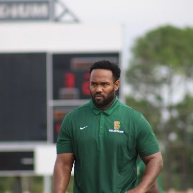 Head Football Coach @SharpstownFB
•Leader Of Young Men • Battle Scar Shogun ⚔️
#THESTANDARDISTHESTANDARD
