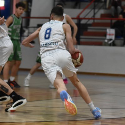 Guard,(class of 2026) 6.4ft,6.8 wingspan |Karditsa,Greece| Isorookie@icloud.com|Film: https://t.co/ByghJT821g