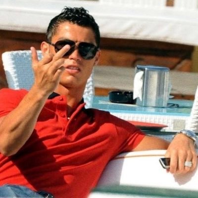 jxxn_gg's profile picture. 💙🖤