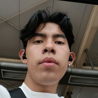 diegosegma's profile picture. 24 •  ♎