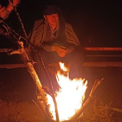 Amirm8102's profile picture. Lingang guli guli guli wacha lingango lingango