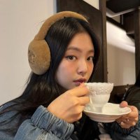 nay 🩺🍓 (@studynayx) 's Twitter Profile