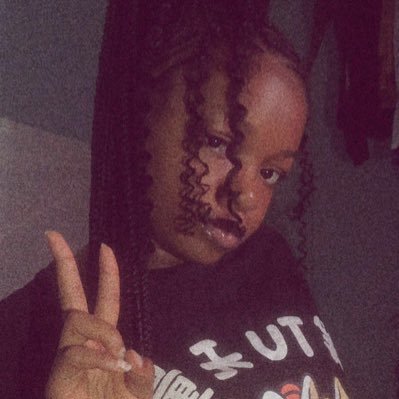 starr_smiles04's profile picture. Abba’s Daughter | https://t.co/UFQiBSxhjn in Mathematics | Upcoming Data Scientist | Pretty Introvert