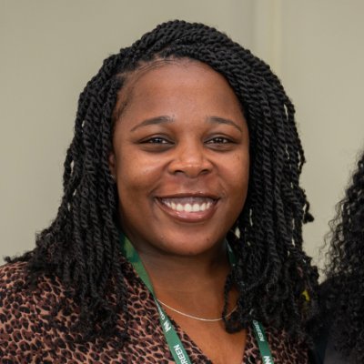 A non-traditional pharmacist working in global public health, striving for health equity, and improving patient access | #NJNative | Views Are Mine 🌍