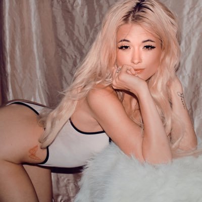 21+!!!!!! book at https://t.co/YApsgbZT0x 💦 💌📮 nicolenicholsxxx@gmail.com NO DM!!!!!