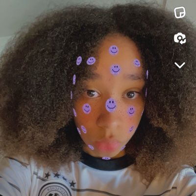 Noemie_loulou's profile picture. @aaricialemaire, @sofiacarson. @zaralarsson 🎤