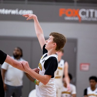 gfederer10's profile picture. 5’9 - PG/SG - Homestead Basketball, CBA Instagram: gfederer_10