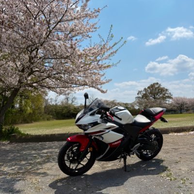 サッカーとバイク/22yo/🚹/'16 yzf-r25/YAMAHA/🔰/自発フォロー失礼します!