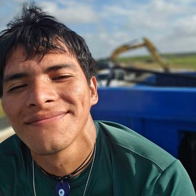 ElCaballoJuan00's profile picture. Solo busco algo que hacer por las tardes...
cosas simples como salir a caminar, pasear por ciudades nuevas, jugar videojuegos encontrarme un millon de dls