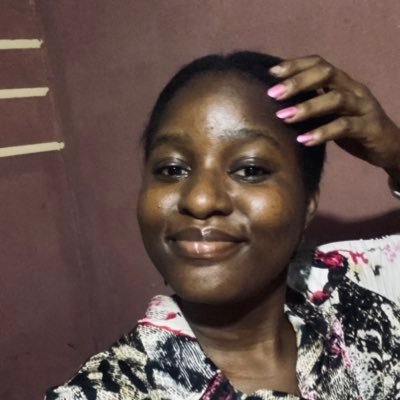Iam_layo1's profile picture. Finance||AAT||Care for the vulnerable||Loving kids||Living simply||The heart of God is seen in everything that he made ✨