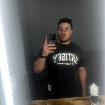 retired cod gamer /hybrid athlete trainer running coach 🏃🏽♂️💨@Business :johnathanq2@gmail.com