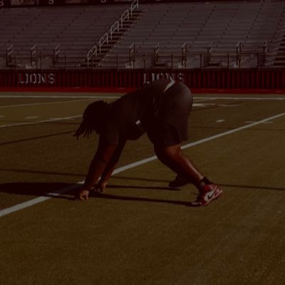 #79/“The A-Gap”/6’0 295 Defensive tackle /3.9 gpa/C/O 2027/Searcy/ Trust God/carronconner09@gmail.com/bench-345/squat-515/ 501-290-9312