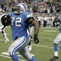 Shaun Rogers Pick Six v. Broncos Nov 4 2007 (@dan____campbell) 's Twitter Profile Photo