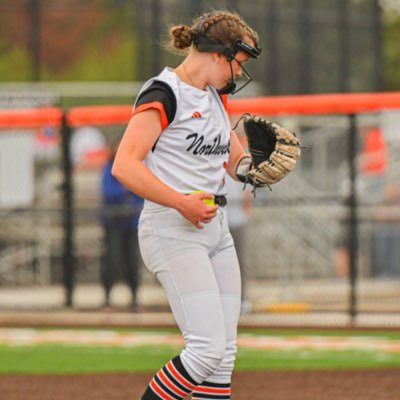 RHP/2B | 2026 | Northville Varsity #15 | TN Mojo McAuliffe #15 | 3.8 GPA | email: marygugala.015@gmail.com |