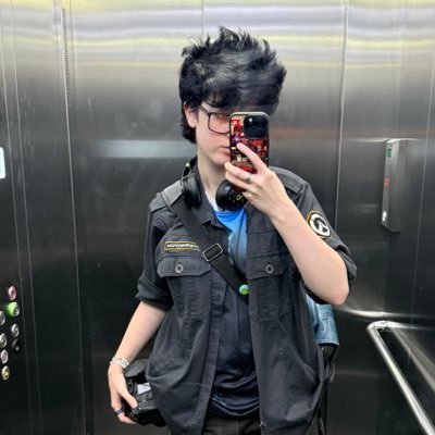 MacOnlineYT's profile picture. 16 UK On tiktok, insta and YT 📸