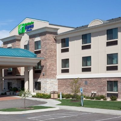 hotelbarter's profile picture. Dedicated to the advancement of hospitality (real time) barter among hoteliers and entertainers.