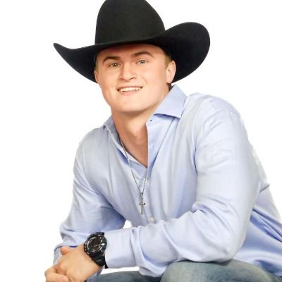 AustinHouk12's profile picture. Love God. Love others.