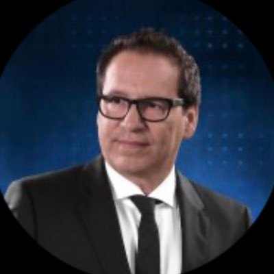 Tech guy, Angel Investor, reporting on #blockchain, web3, technology, and Investing. Author, Filmmaker @paulbarrontv https://t.co/2sEh7CxePX