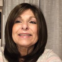 Elizabeth (@epercey1) 's Twitter Profile