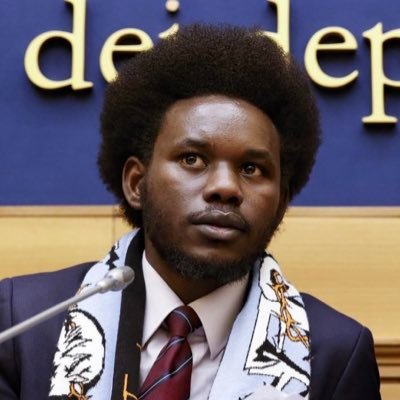 A survivor of IDIOCRACY| For those who lived it,those who live it ,should not live it,for this I rise,for this I live| cofounder @refugeesinlibya @unfair_agency