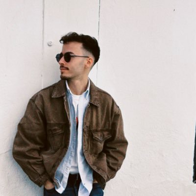 Enfermero. Fan de amaia y de la cultura pop. Y ahora R2 de EFYC.