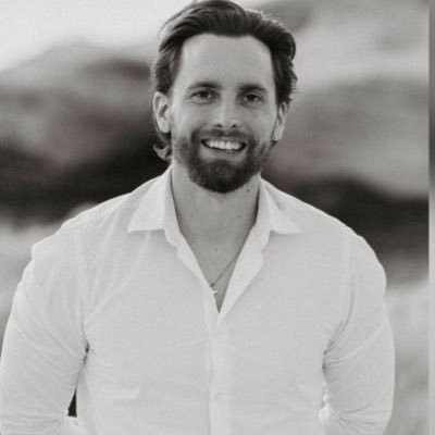 Founder A&P Ventures | Representing a private group of LPs | Focus: AI, Metaverse infrastructure & rare legacy assets (European castles)