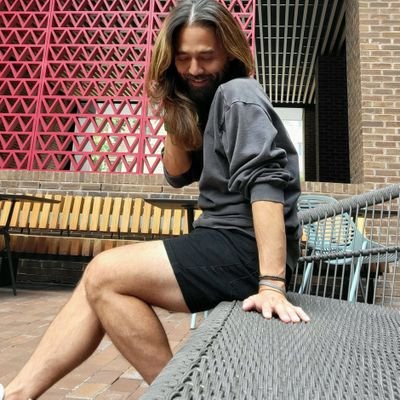 RichEB81's profile picture. Everyone's favorite someone.
He/him