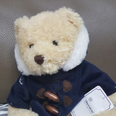 raison7942's profile picture. 