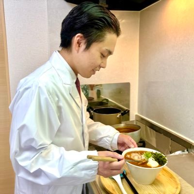 97’(27)/浜松→東京/某🍜店で修行中/休みの日は食べ歩きしてます🍜/オススメの🍜共有したいです/手揉み麺自家製麺が好きです/麺友募集中/過去の投稿も是非ご拝見ください/いいね.リポスト.コメント嬉しいです/よろしくお願いします/#すぎの自作らぁ麺