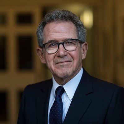 Cambridge and Stanford alumnus, engineer, ex-CEO of BP, and co-founder of BeyondNetZero, championing ways to tackle the climate crisis.