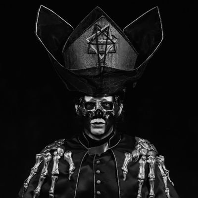 Estudiante de la Usach/
Magister Ingeniería en Metalurgia/
28 años/
50% Redbull-50% Ansiedad 🥴
/Amo el lol xd