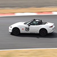丸山 (@mrmrroadster) 's Twitter Profile
