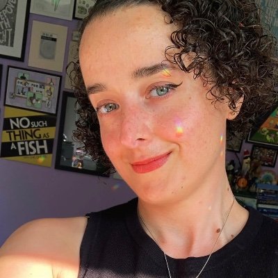 she/her / 37 / a good sturdy girl / Am I depressed? (Yeah) Stressed? (Yeah) It's anyone's guess / a bad friend