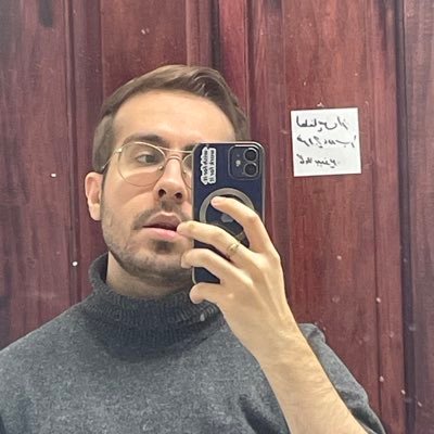 imohsenhastam's profile picture. اینجا شبیه شخصیت کاریم نیستم، بهم خرده نگیرید.